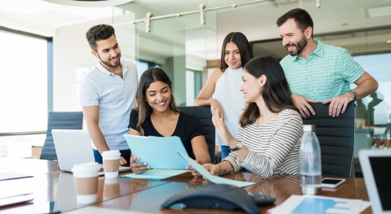 How Can You Build Strong Personal Brand in the Workplace